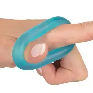 You2Toys Stretchy Cock Ring - Macht ihn stark und standhaft! Milchig/Blau You2Toys Stretchy Cock Ring - Macht ihn stark und standhaft! Milchig/Blau – Bild 5