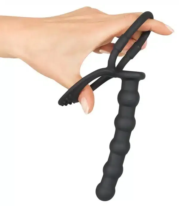 Black Velvets Doppelring mit Analdildo - Perfekter Halt und doppelte Penetration Black Velvets Doppelring mit Analdildo - Perfekter Halt und doppelte Penetration