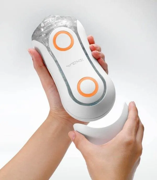 TENGA Flip Orb - Blowjob-Simulation & 2-Punkte-Stimulation Weiß/Transparent/Orange TENGA Flip Orb - Blowjob-Simulation & 2-Punkte-Stimulation Weiß/Transparent/Orange