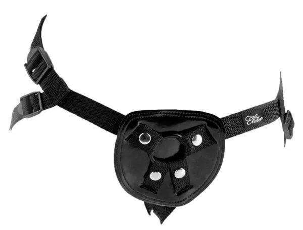 Fetish Fantasy Series Pegging Harness - Lack-Optik, Größenverstellbar, inkl. 3 Ringe Fetish Fantasy Series Pegging Harness - Lack-Optik, Größenverstellbar, inkl. 3 Ringe