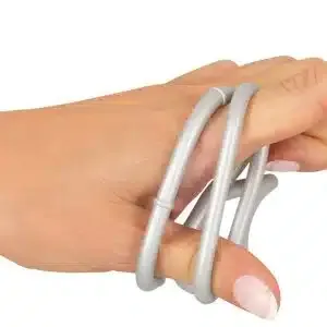 You2Toys Metallic Silicone Triple Ring - Perfekte Unterstützung für Penis und Hoden You2Toys Metallic Silicone Triple Ring - Perfekte Unterstützung für Penis und Hoden – Bild 4