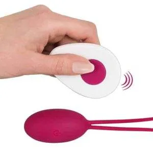 LUST Vibro-Ei mit Rückholband, 10 Vibrationsmodi, 25m Reichweite Beere LUST Vibro-Ei mit Rückholband, 10 Vibrationsmodi, 25m Reichweite Beere – Bild 5