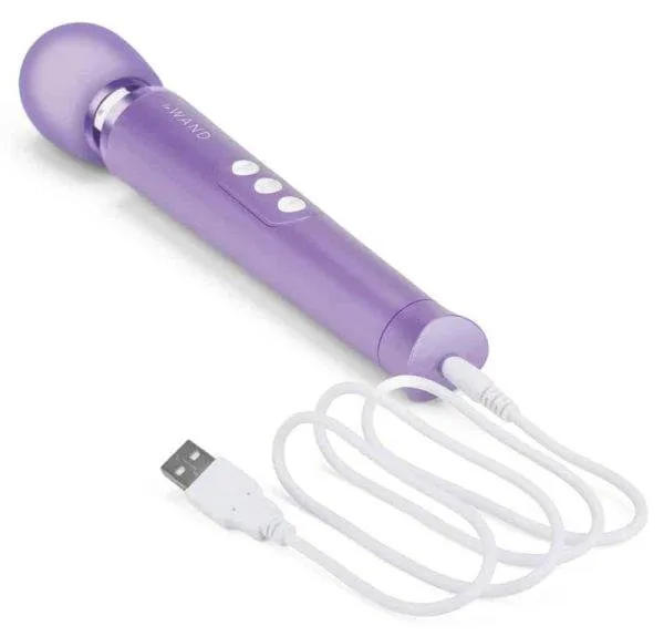 le Wand Petite Rosegold - Kompakter Massagestab für unterwegs Violett le Wand Petite Rosegold - Kompakter Massagestab für unterwegs Violett