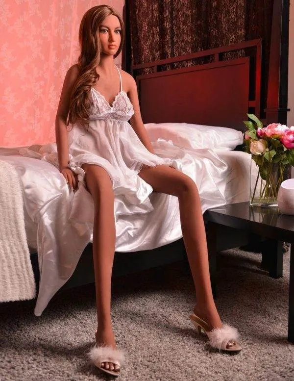 UltimateFantasy Dolls - Hyperrealistische Liebespuppe Carmen