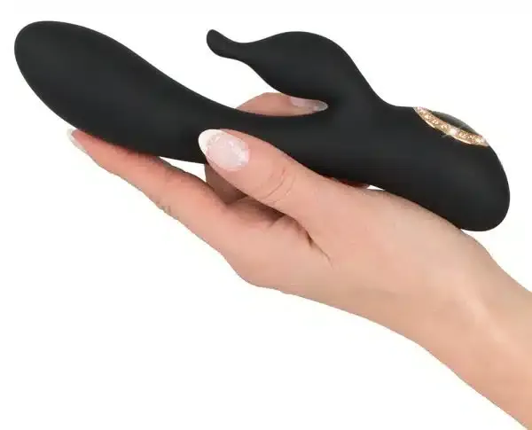 Cleopatra Rabbit Vibrator - Intensiver Genuss, wasserdicht & wiederaufladbar Schwarz/Gold Cleopatra Rabbit Vibrator - Intensiver Genuss, wasserdicht & wiederaufladbar Schwarz/Gold