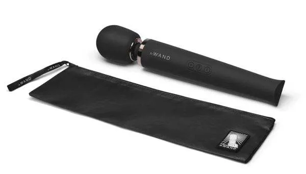 PowerBliss Massagestab - Starker strombetriebener Vibrator mit 20 Vibrationsmodi und Reisetasche PowerBliss Massagestab - Starker strombetriebener Vibrator mit 20 Vibrationsmodi und Reisetasche