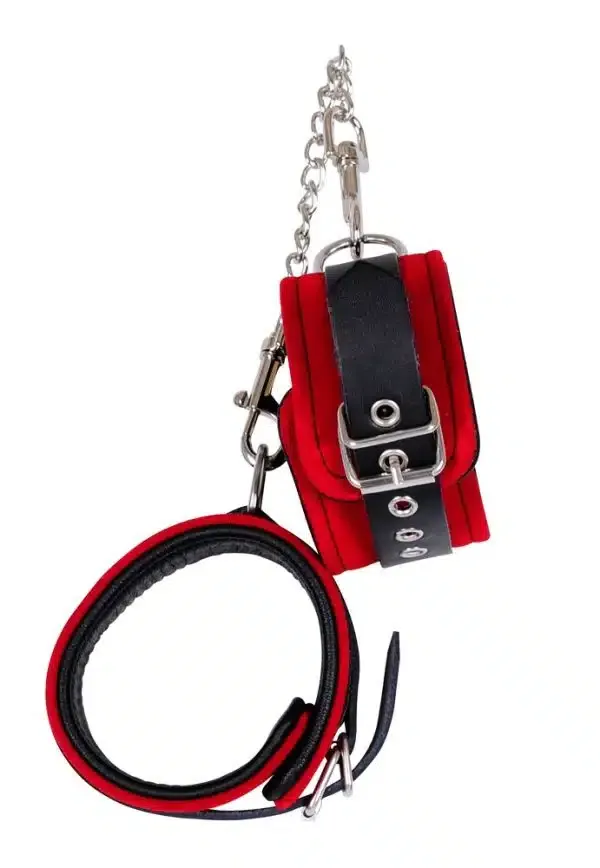 Wild Thing by Zado - Rote Leder Fußfesseln rot-schwarz unisize Wild Thing by Zado - Rote Leder Fußfesseln rot-schwarz unisize