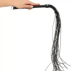 ZADO Leder-Flogger: Stilecht & stabil ZADO Leder-Flogger: Stilecht & stabil – Bild 3