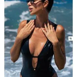 Obsessive Badeanzug Punta S - String-Badeanzug für Schwimmen & Sonnen M Obsessive Badeanzug Punta S - String-Badeanzug für Schwimmen & Sonnen M – Bild 3