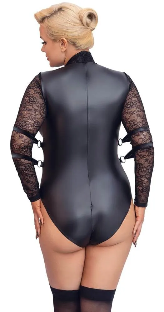 Cottelli BONDAGE PLUS - Body Bondage mit Spitzenärmeln und Armfesseln 4XL Cottelli BONDAGE PLUS - Body Bondage mit Spitzenärmeln und Armfesseln 4XL