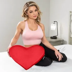 Liberator Heart Wedge - Keilkissen für Komfort-Sex Red Liberator Heart Wedge - Keilkissen für Komfort-Sex Red – Bild 2
