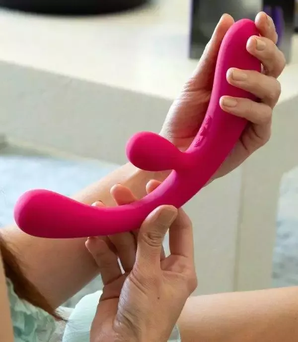 JimmyJane Reflexx Rabbit 3 - Dualer Vibrator mit 10 Vibrationsmodi und Wärmefunktion JimmyJane Reflexx Rabbit 3 - Dualer Vibrator mit 10 Vibrationsmodi und Wärmefunktion