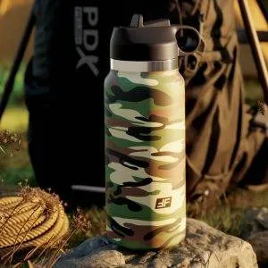 PDX Plus+ Fap Flask Happy Camper Masturbator, Tarnmuster, diskret, unterwegs, raffinierte Stimulationsstruktur, Flip-Top-Saugventil, Daumenschlaufe, lebensechtes Erlebnis, 23,8 cm, 600 g. PDX Plus+ Fap Flask Happy Camper Masturbator, Tarnmuster, diskret, unterwegs, raffinierte Stimulationsstruktur, Flip-Top-Saugventil, Daumenschlaufe, lebensechtes Erlebnis, 23,8 cm, 600 g. – Bild 6