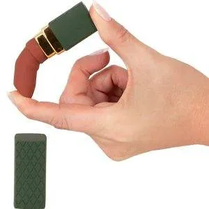 Emerald Love Lippenstift-Vibrator: Luxus-Minivibrator mit 10 Vibrationsmodi, Soft Touch-Spitze & wasserdicht Grün/Gold/Rot Emerald Love Lippenstift-Vibrator: Luxus-Minivibrator mit 10 Vibrationsmodi, Soft Touch-Spitze & wasserdicht Grün/Gold/Rot – Bild 7