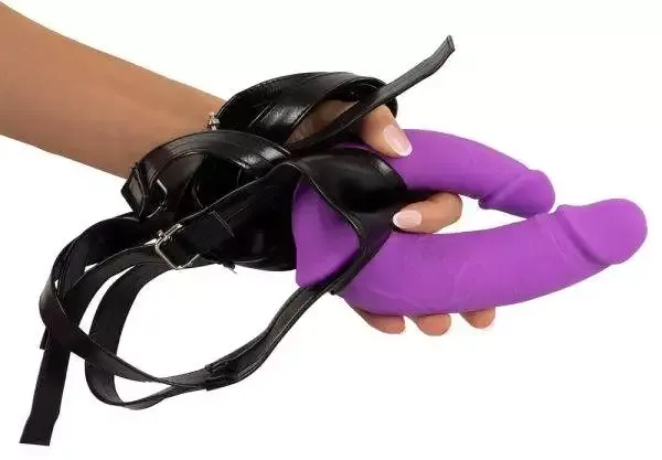 Sweet Smile Super Soft Double - Strap-On mit herausnehmbarem Doppeldildo Lila/Schwarz Sweet Smile Super Soft Double - Strap-On mit herausnehmbarem Doppeldildo Lila/Schwarz