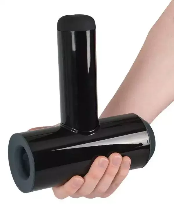 Rebel Solo-Vergnügen - Masturbator mit Griff Rebel Solo-Vergnügen - Masturbator mit Griff