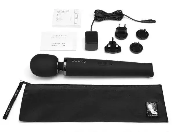 le Wand Massagestab - Großer Massagekopf, 20 Vibrationsmodi Black le Wand Massagestab - Großer Massagekopf, 20 Vibrationsmodi Black