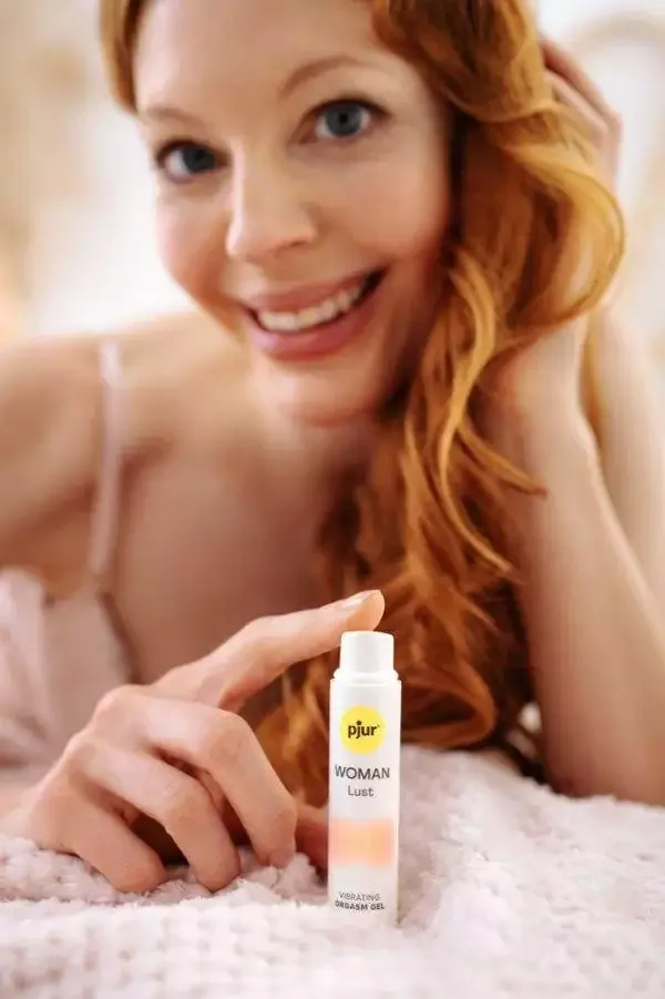 pjur Vibrating Orgasm Gel Woman Lust - 15 ml pjur Vibrating Orgasm Gel Woman Lust - 15 ml