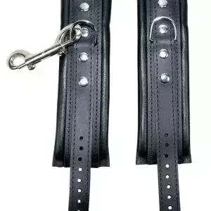 ZADO Leder Handfesseln - Gepolstert & Verstellbar ZADO Leder Handfesseln - Gepolstert & Verstellbar – Bild 6