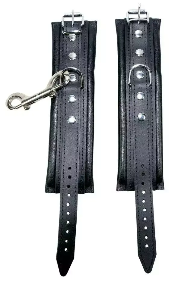 ZADO Leder Handfesseln - Gepolstert & Verstellbar ZADO Leder Handfesseln - Gepolstert & Verstellbar