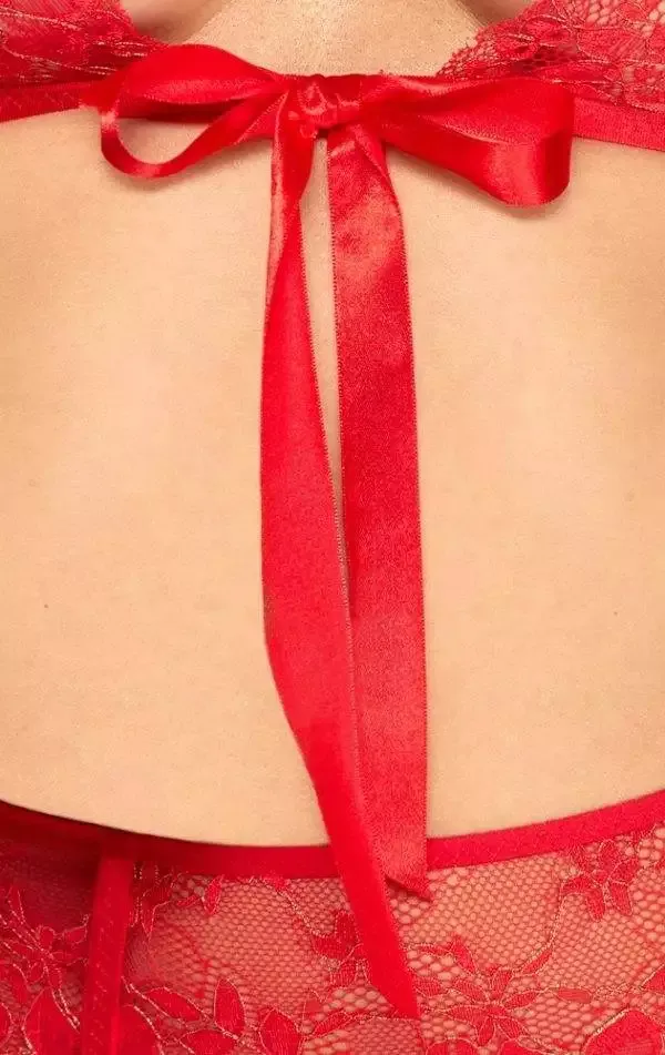 kissable Strapsset in Rot, exklusives Set aus Spitze mit goldfarbenen Details rot Größe L/XL kissable Strapsset in Rot, exklusives Set aus Spitze mit goldfarbenen Details rot Größe L/XL