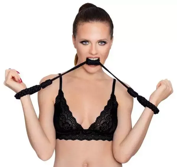 Bad Kitty Cuffs Rope - Softbondage-Handfessel (70 Zeichen) S/M Bad Kitty Cuffs Rope - Softbondage-Handfessel (70 Zeichen) S/M