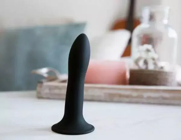 Adrien Lastic Hitsens 5: Individuell formbarer Silikon-Dildo Adrien Lastic Hitsens 5: Individuell formbarer Silikon-Dildo – E