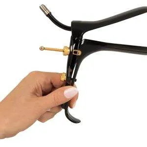 Fetish Collection Spekulum mit Luft- & Flüssigkeitsschlauch - Schwarz/Gold, Edelstahl, 15 cm Fetish Collection Spekulum mit Luft- & Flüssigkeitsschlauch - Schwarz/Gold, Edelstahl, 15 cm – G