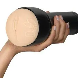 Fleshlight Boost Bang - Masturbator mit Saugkontrolle schwarz Fleshlight Boost Bang - Masturbator mit Saugkontrolle schwarz – E