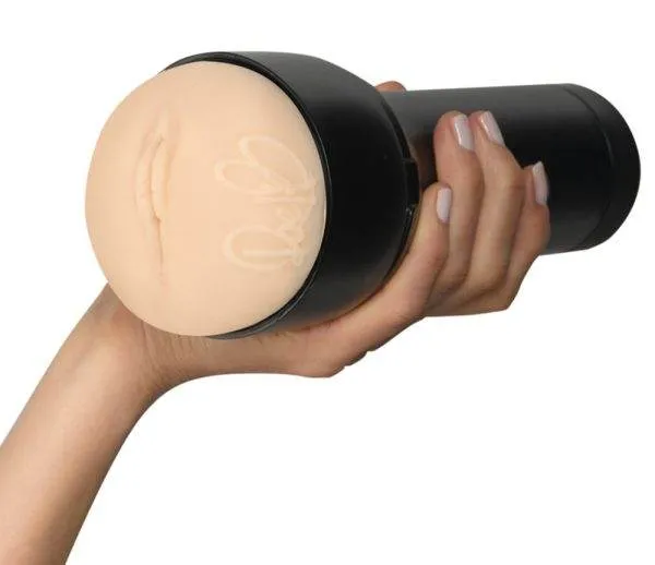 Fleshlight Boost Bang - Masturbator mit Saugkontrolle schwarz Fleshlight Boost Bang - Masturbator mit Saugkontrolle schwarz – E
