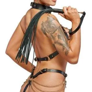 ZADO Dominant Devote Diva Harness-Set, Größe S/M, Schwarz/Gold ZADO Dominant Devote Diva Harness-Set, Größe S/M, Schwarz/Gold – D