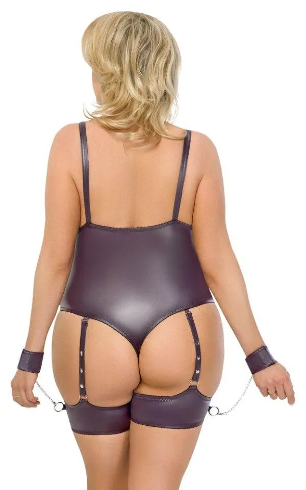 Cottelli BONDAGE Stringbody Dunkellila, Größe S/M, Mattlook mit abnehmbaren Fesseln Cottelli BONDAGE Stringbody Dunkellila, Größe S/M, Mattlook mit abnehmbaren Fesseln – Rückseite