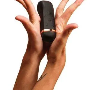 The Handy Oh! Smart Vibrator - Interaktiver Auflegevibrator mit Schallwellen-Vibrationen in Silber The Handy Oh! Smart Vibrator - Interaktiver Auflegevibrator mit Schallwellen-Vibrationen in Silber – B