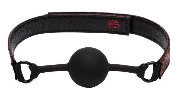 Fifty Shades of Grey Silikon-Knebel mit Lederoptik und Rosendesign- Band, größenverstellbar, inkl. Beutel Fifty Shades of Grey Silikon-Knebel mit Lederoptik und Rosendesign- Band, größenverstellbar, inkl. Beutel – B