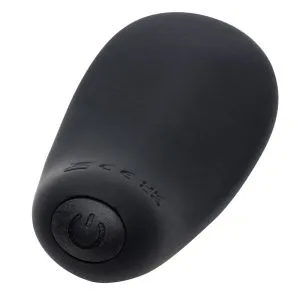 Fifty Shades of Grey - Sensation Clitoral Vibrator, Wasserdicht, USB-Wiederaufladbar, 20 Vibrationsmodi Fifty Shades of Grey - Sensation Clitoral Vibrator, Wasserdicht, USB-Wiederaufladbar, 20 Vibrationsmodi – C