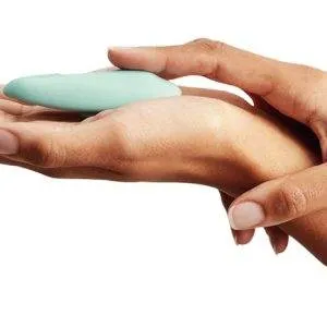 We-Vibe Moxie+ Panty-Vibrator, 10 Vibrationsmodi, Fernbedienung, wasserdicht We-Vibe Moxie+ Panty-Vibrator, 10 Vibrationsmodi, Fernbedienung, wasserdicht – Bild 3